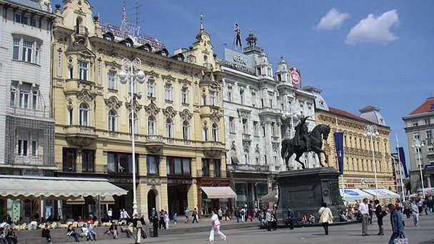 Площадь Йосипа Йелачича в Загребе