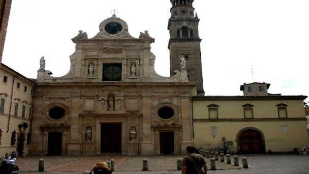 Церковь Сан Джованни Евангелиста в Эмилия Романии Церковь Сан Джованни Евангелиста в Эмилия Романии