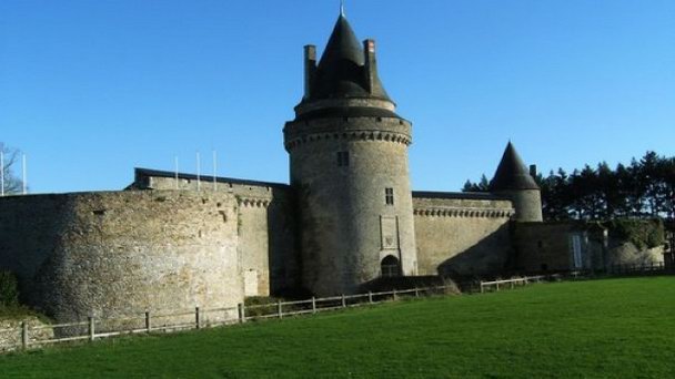 Замок Блейн в Долине Луары