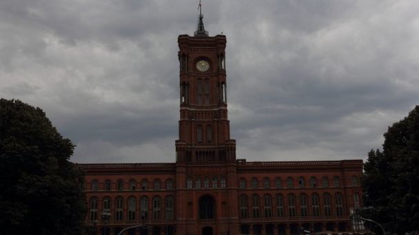 Красная ратуша в Берлине