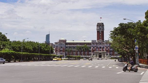 Бульвар Кетагалан в Тайпее