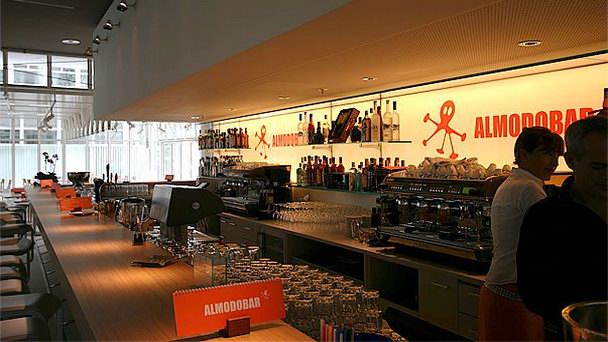 Ресторан Almodobar в Цюрихе