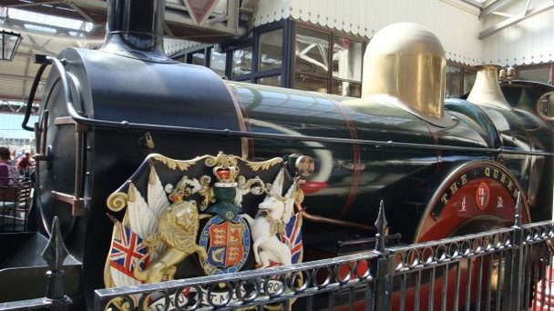 Паровоз королевы Виктории в Англии