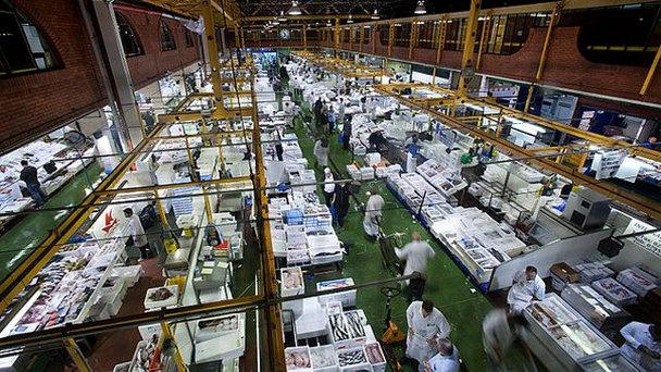 Рыбный рынок Billingsgate в Лондоне