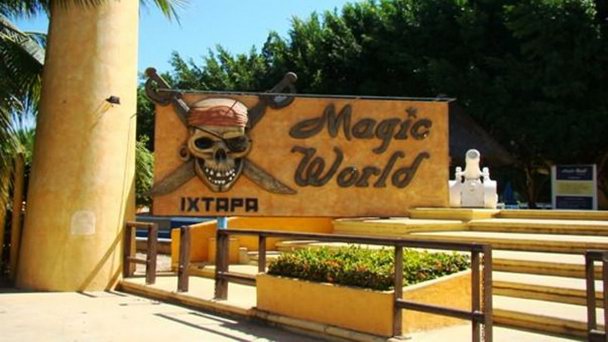 Аквапарк Magic World в Икстапе