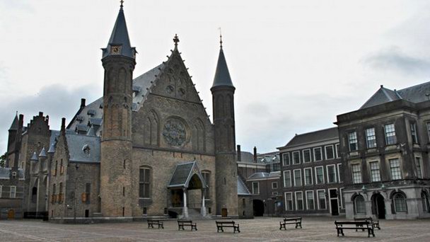 Дворец Бинненхоф в Гааге