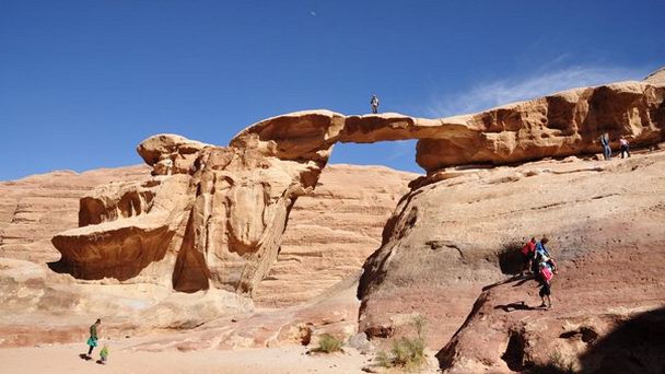 Природный мост Бурда в Акабе