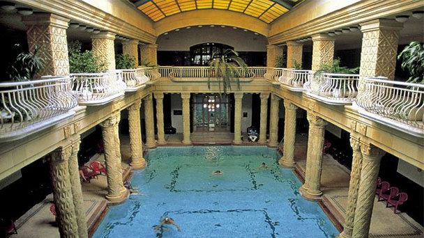 Купальня Геллерт в Будапеште