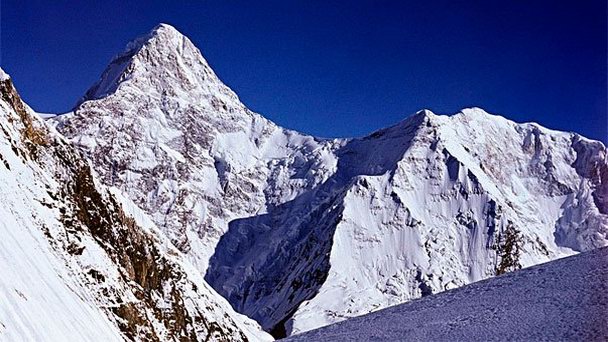 Пик Хан-Тенгри в Караколе
