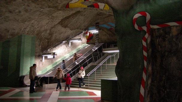 Станция метро Kungsträ dgå rden в Стокгольме