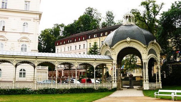 Садовая колоннада в Карловых Варах