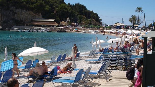 Пляж Палеокастрица на Керкире