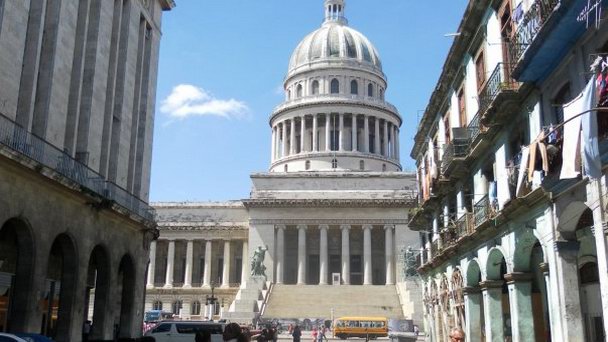 Улица Brasil (Teniente Rey) в Гаване