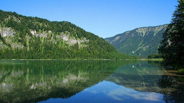 Озеро Оффен в Зальцкаммергуте