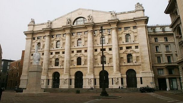 Дворец Медзанотте в Милане