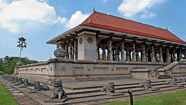 Мемориальный зал Независимости в Коломбо