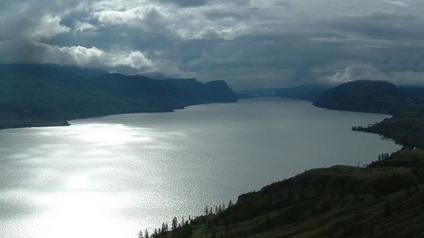 Озеро Камлупс в Британской Колумбии