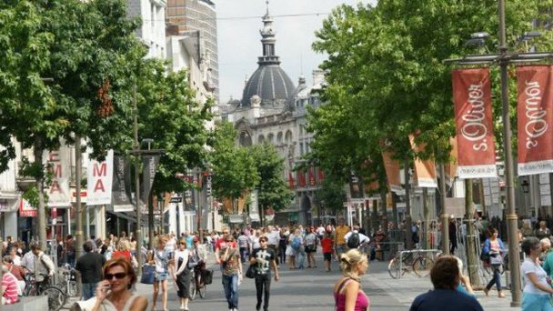 Улица Меир в Антверпене