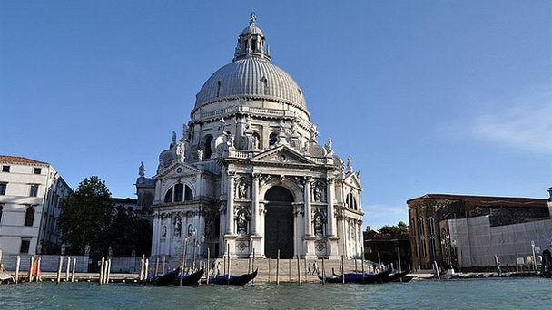 Церковь Санта Мария Делла Салуте в Венеции