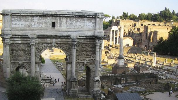 Арка Септимия Севера в Риме