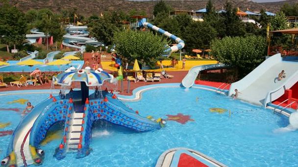 Аквапарк Аква Плюс на Острове Крит