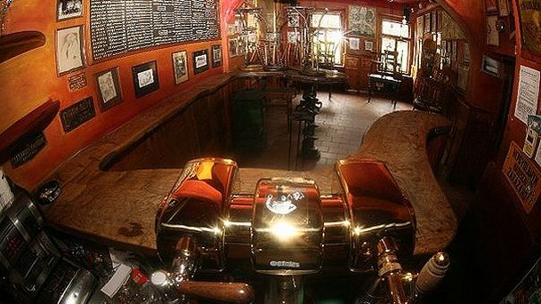 Бар Ú jezd в Праге