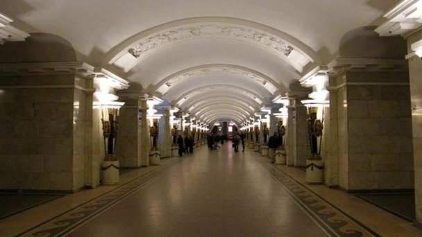 Станция метро Пушкинская в Санкт-Петербурге