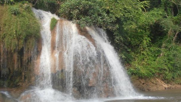 Водопад Сайок Яй в Канчанабури