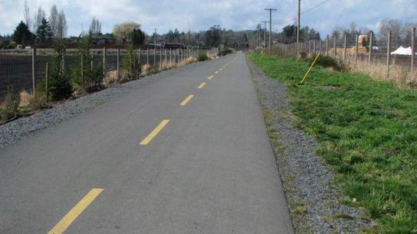 Дорога Lochside в Британской Колумбии