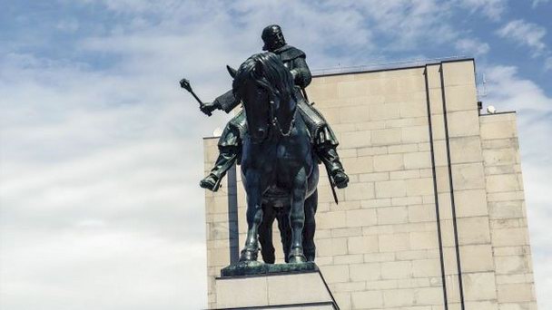 Памятник Яну Жижке в Праге