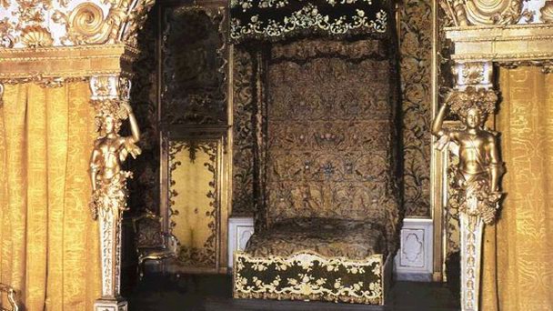 Национальный музей во дворце Манси в Тоскане