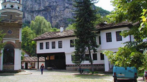 Дряновский монастырь в Дряново