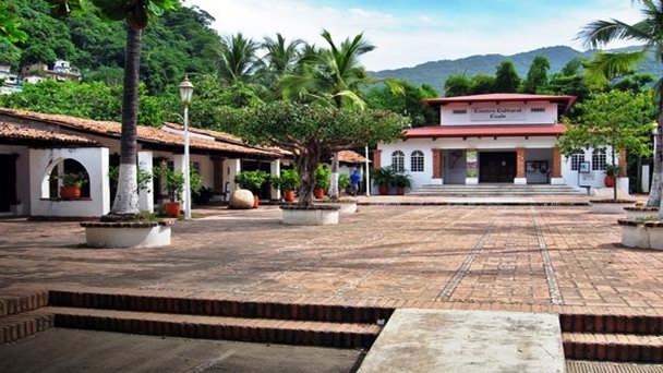 Музей в Рио Куале в Пуэрто-Вальярте