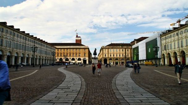 Площадь Сан-Карло (Piazza San Carlo) в Турине