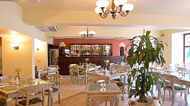 Ресторан Sues Indian Raja в Вильнюсе