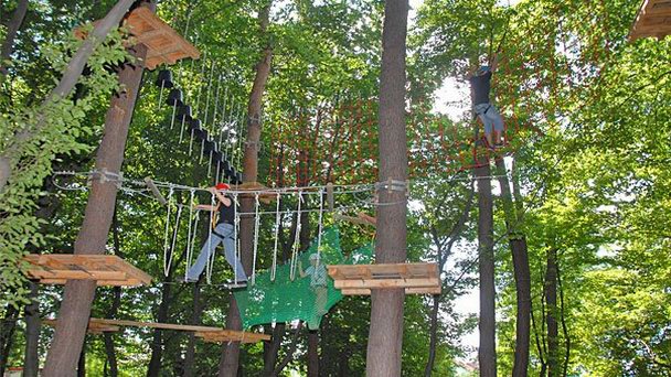 Пустоловский парк в Постойне