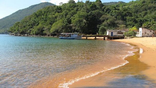 Пляж Aracatiba в Рио-де-Жанейро