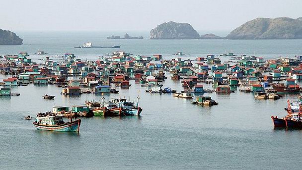 Рыбацкая деревня в Халонге