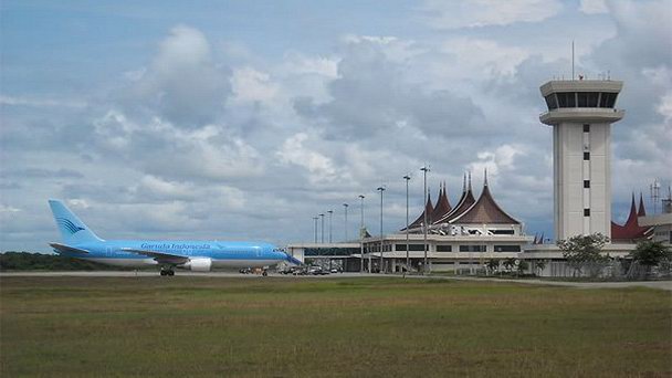 Международный аэропорт Минангкабау на Суматре