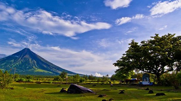 Вулкан Майон в Лусоне