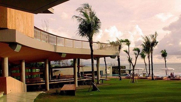 Ресторан-клуб Potato head на Бали