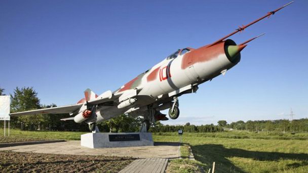 Памятник авиаконструктору П. О. Сухому в Витебской области