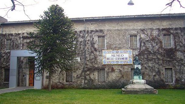 Музей Керамики в Фаэнце в Эмилия Романии