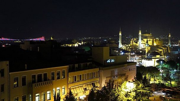 Цистерна Бинбирдирек в Стамбуле