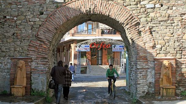 Базарные ворота в Эльбасане Базарные ворота в Эльбасане