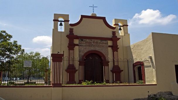 Часовня де лос Дульчес Номбрес в Нуэво-Леоне