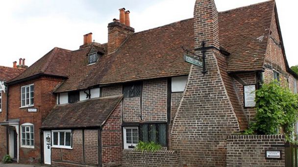 Дом Мильтона в Англии