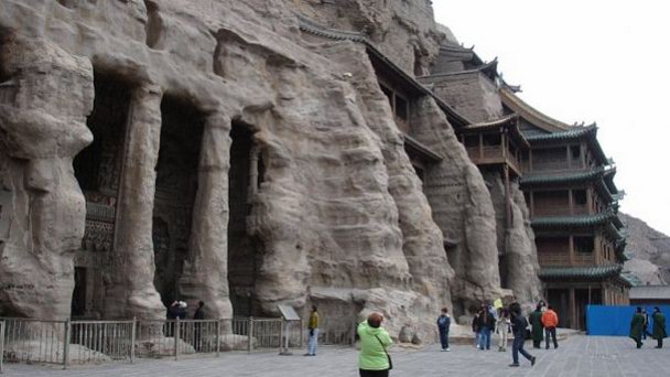 Пещерные гроты Юньган в Шаньси Пещерные гроты Юньган в Шаньси