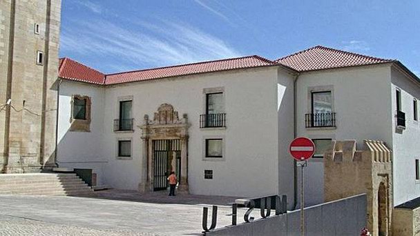 Национальный музей Машаду де Каштру в Коимбре Национальный музей Машаду де Каштру в Коимбре