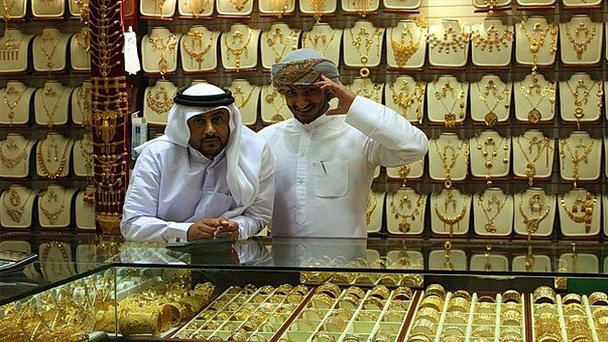 Золотой рынок Голден-Сук в Манаме